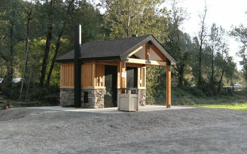 Attractive SST Restroom with Timber Supports