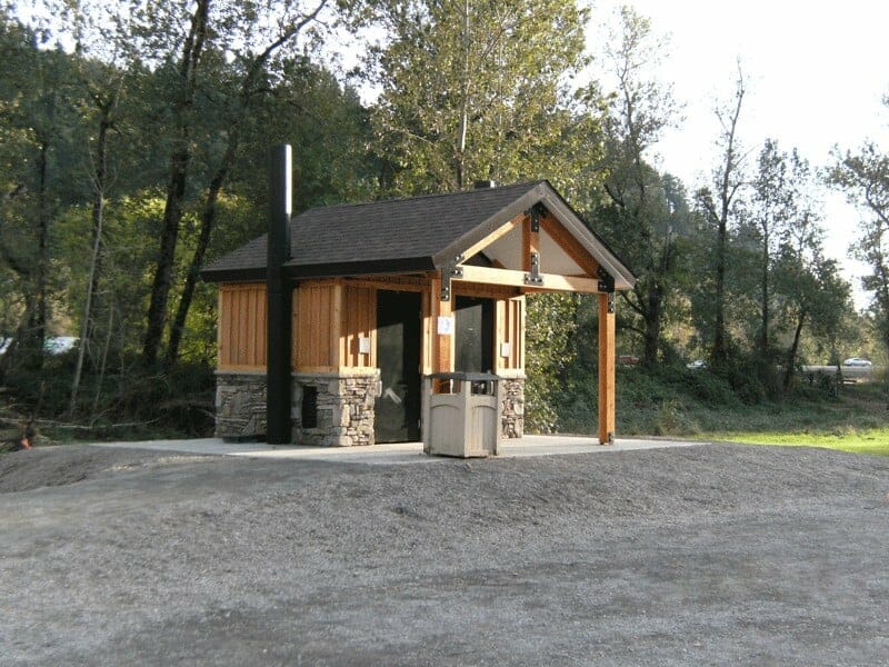 Attractive SST Restroom with Timber Supports