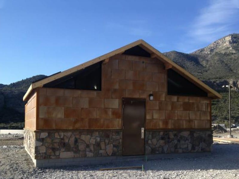 Visual Design Option of Natural Stone Wainscot and Rustic Metal Tiles