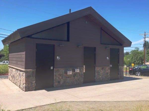 Multi User Restroom with Drinking Fountains