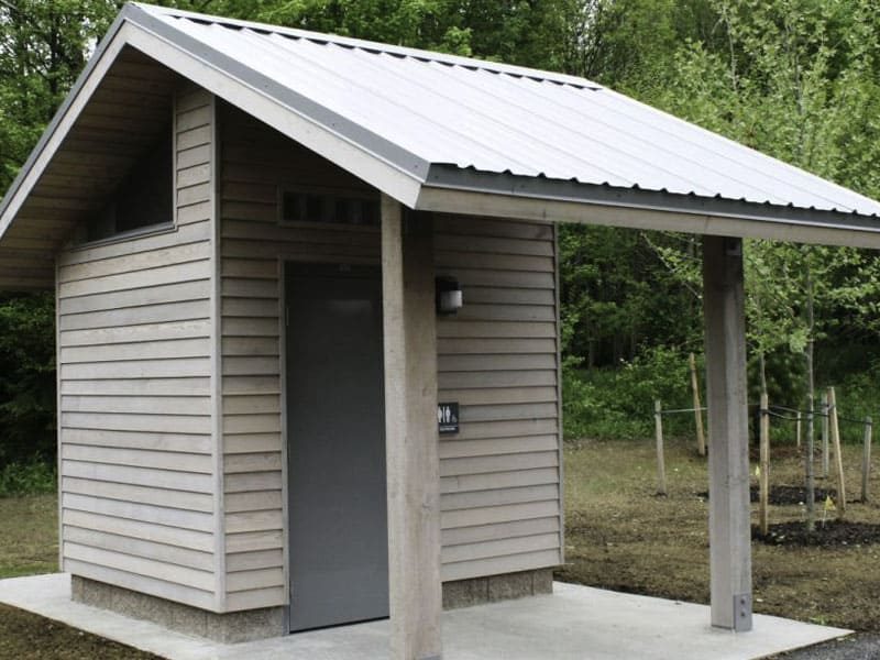 Single Waterless Restroom with Covered Entrance
