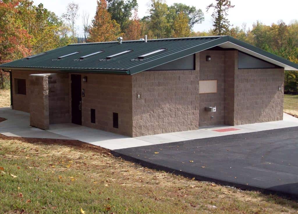 medium-sized-shower-building-with-bathrooms-large-mechanical Medium Showers with Large Mechanical Room for Campground