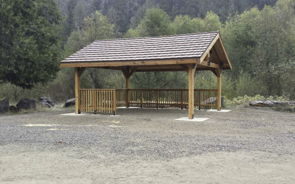 Medium Wood Shelter for Campgrounds