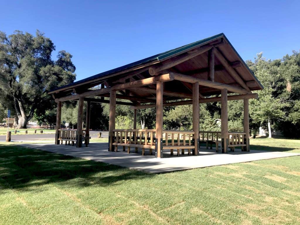 Large Log Pavilion with Side Railing