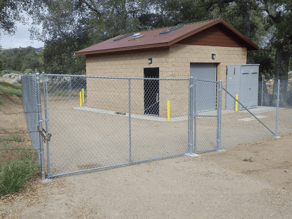 control-building-with-skylights-and-overhead-door