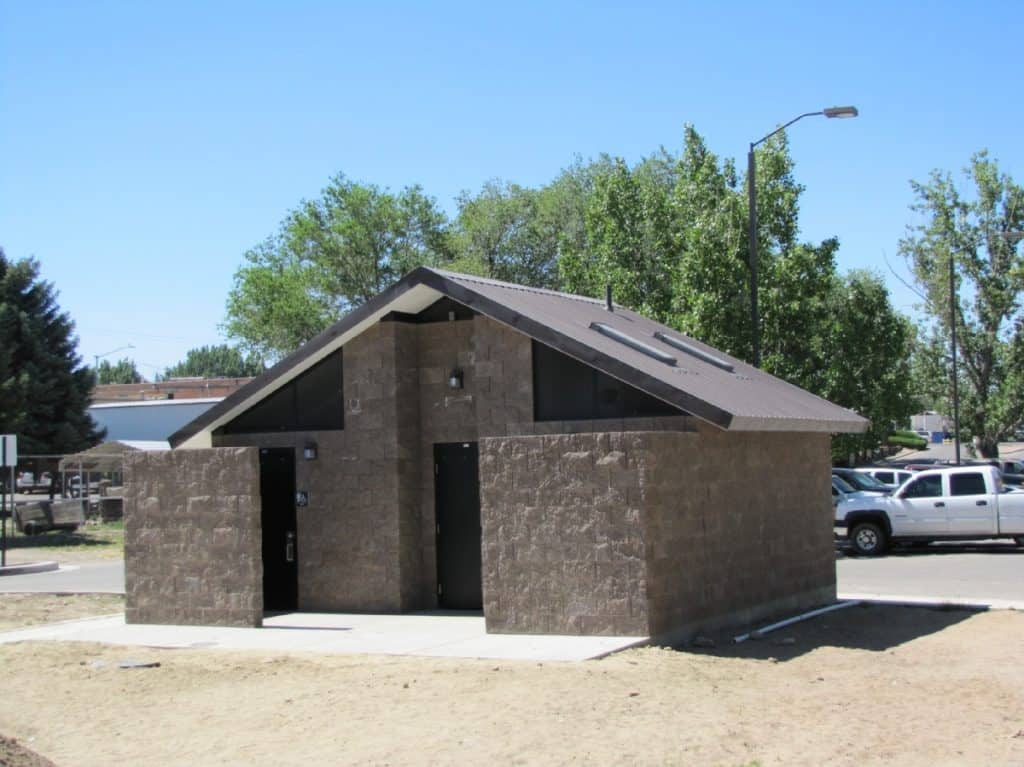 Durable Multi User Restroom with Concrete Exterior