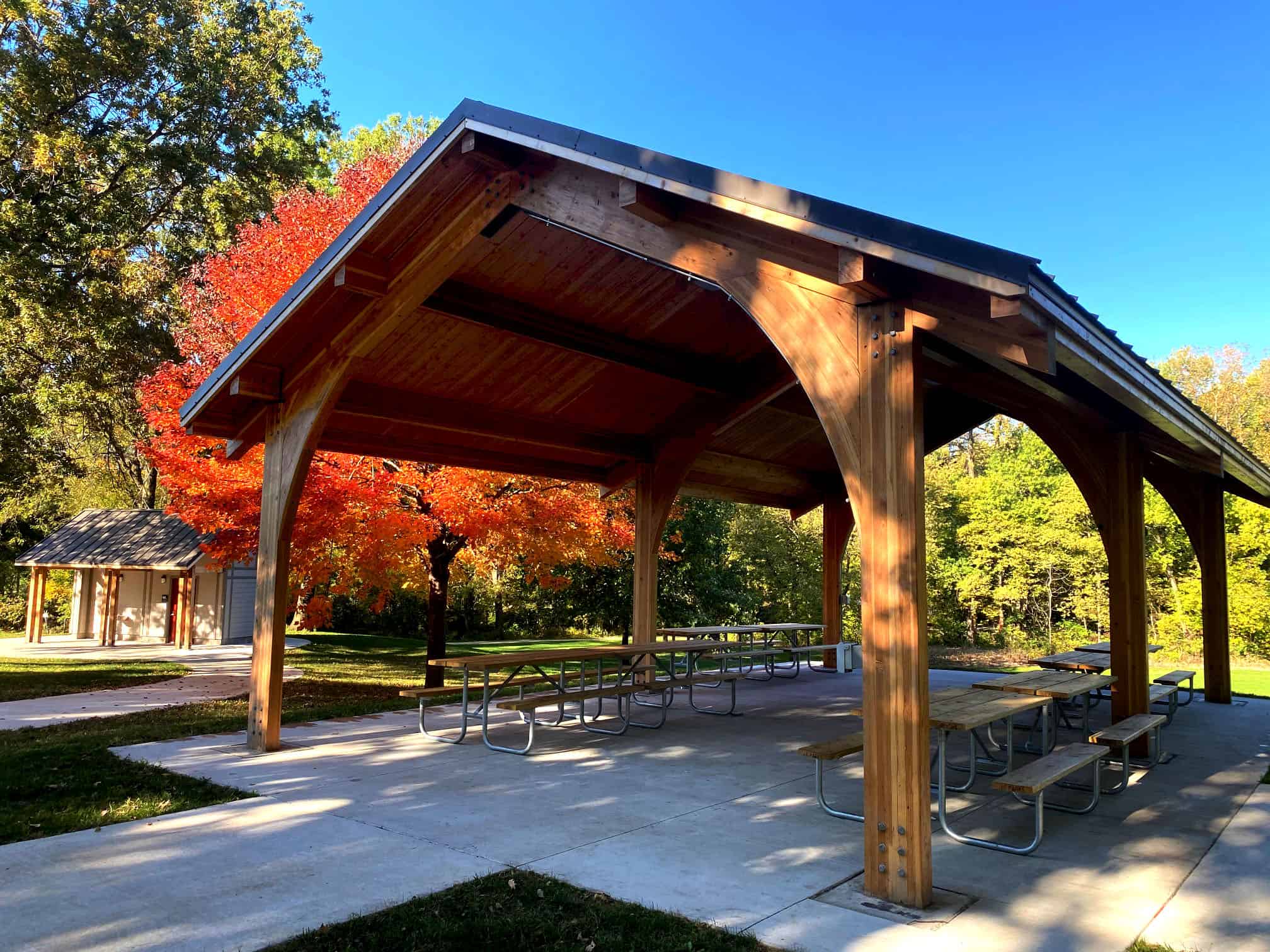 custom pavilion design with lumber features in iowa