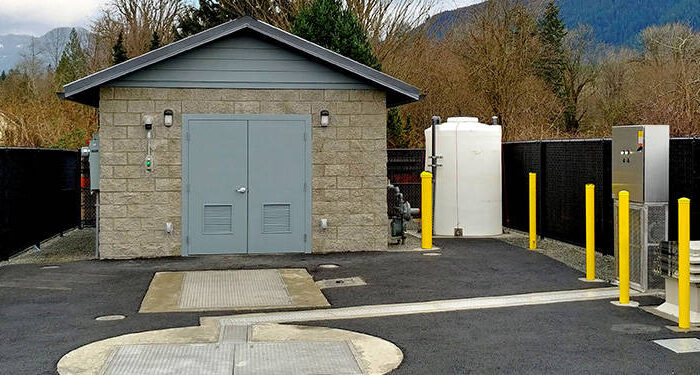 Control Building with Emergency Lighting