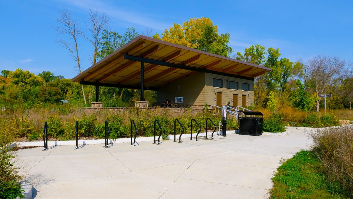 Combined restroom and pavilion building
