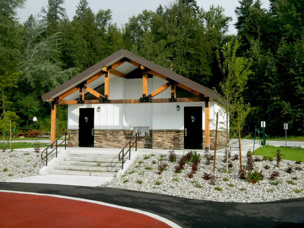 Metaline Water Front Park