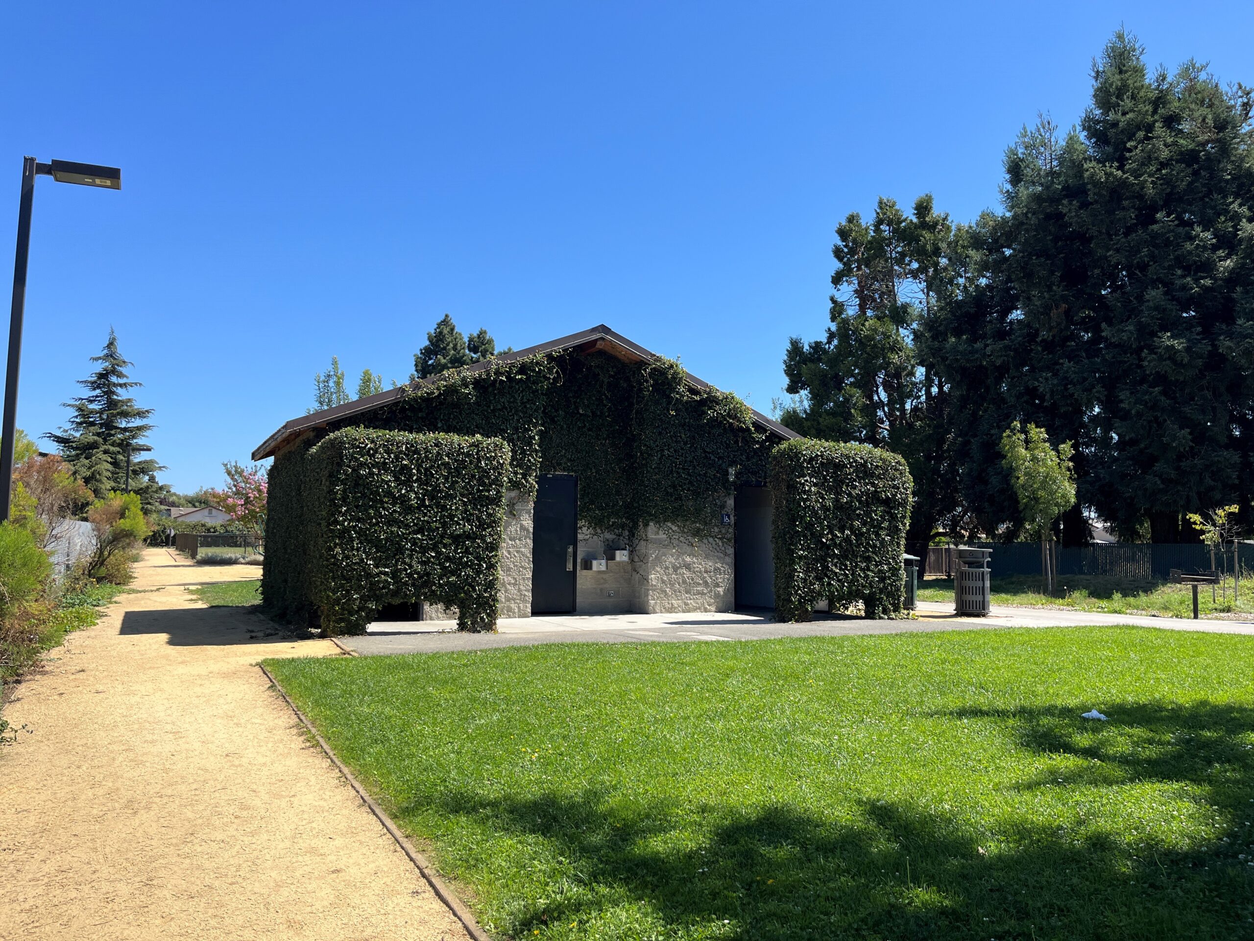 Edendale Park Restroom