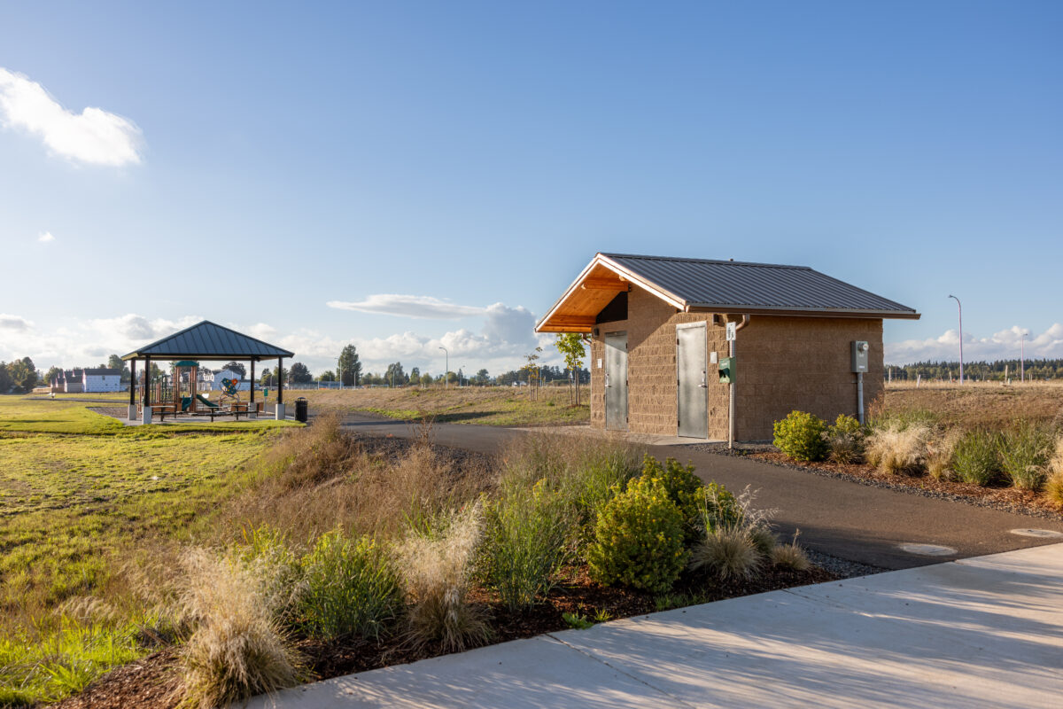 Alder Street Park in Dundee, OR