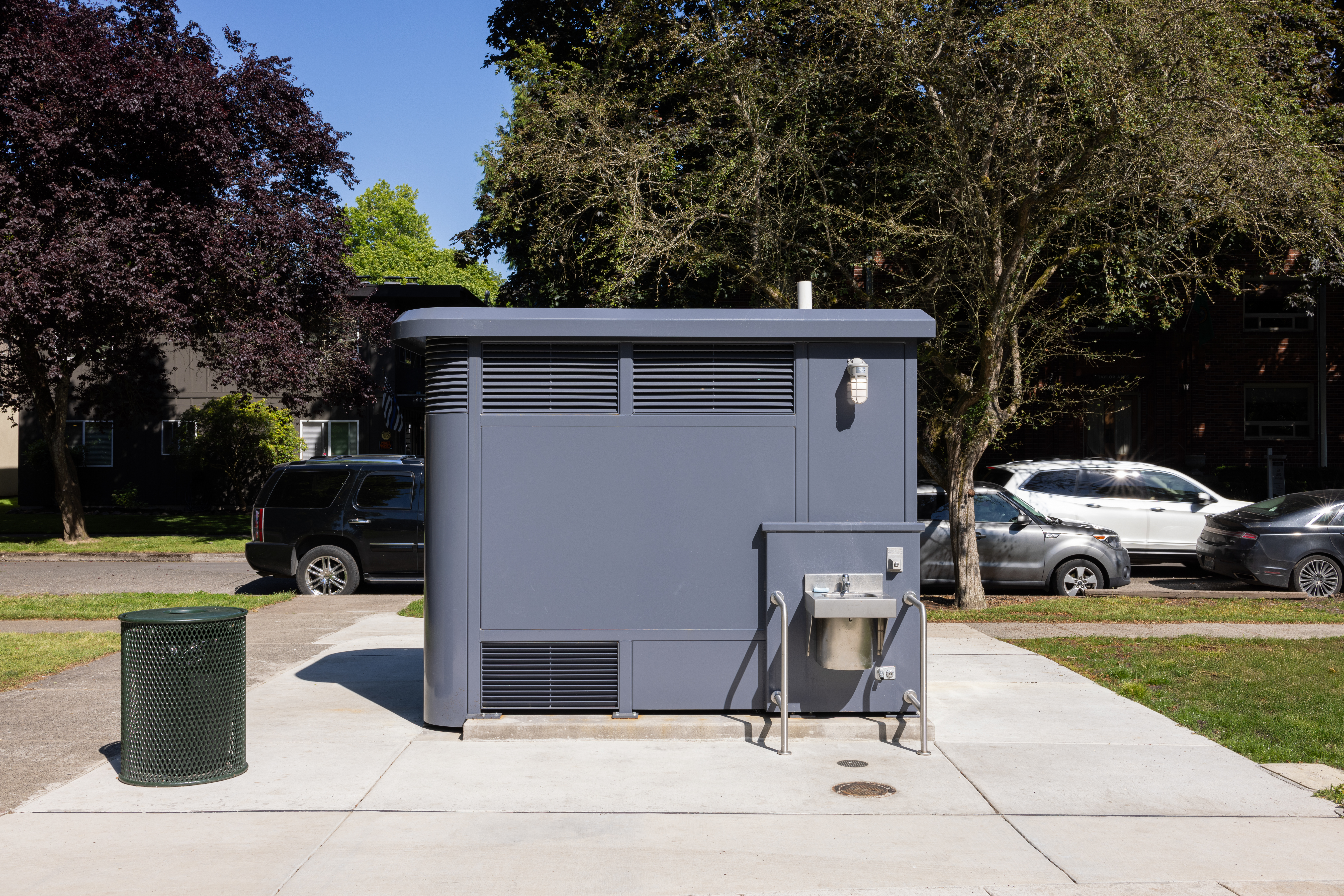 Vandercook Park Sidewalk Restroom