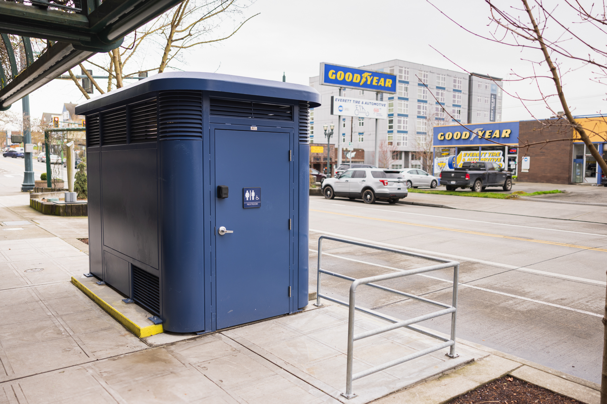 Everett Sidewalk Restroom, WA_small-06 owntown Sidewalk Restroom in Everett, Washington