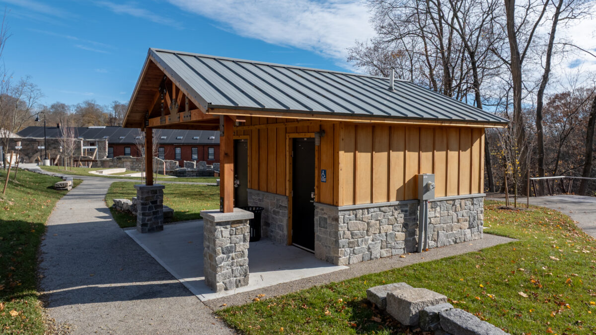 Uncas Leap Heritage Park