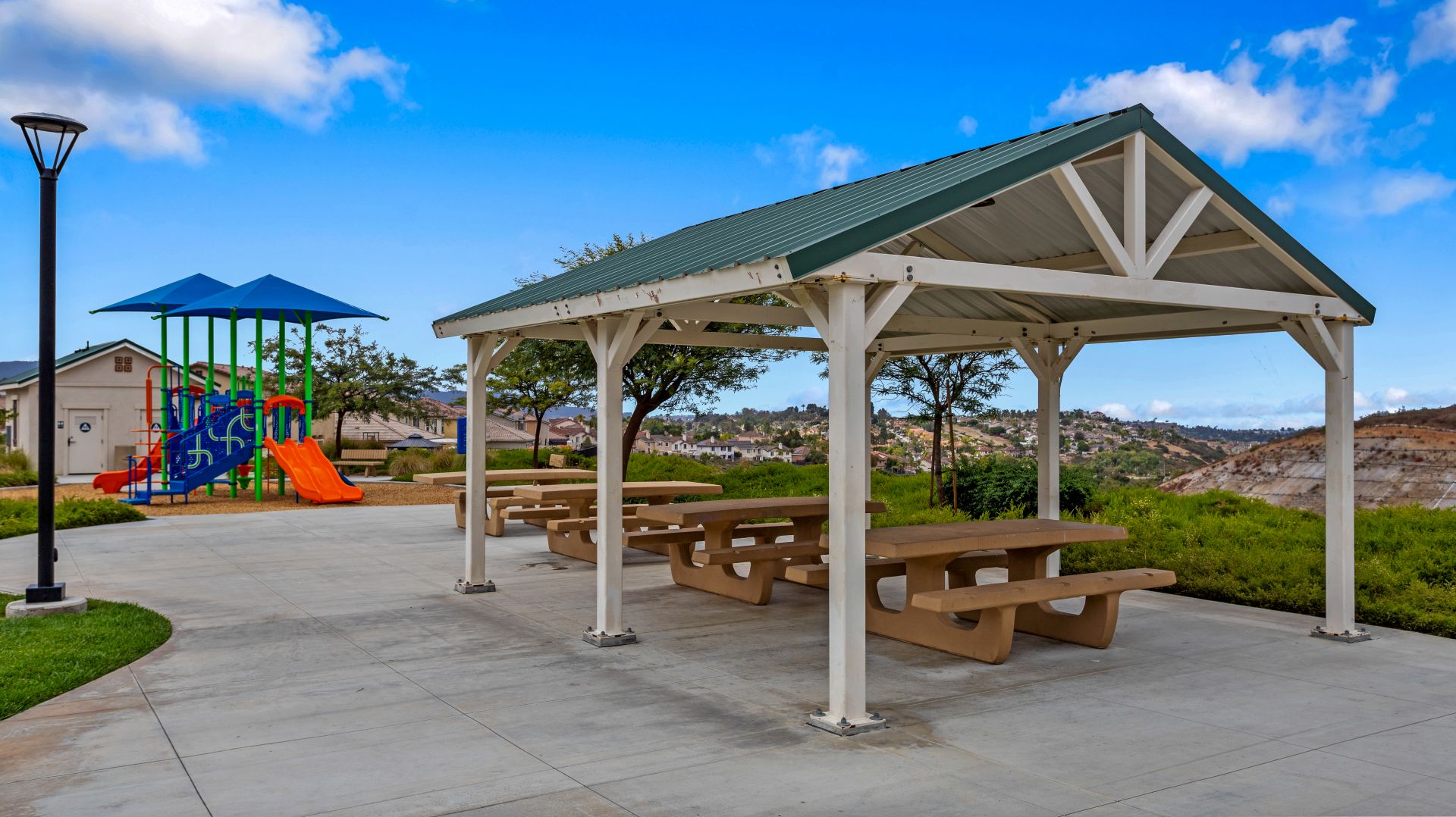 Las Abejas Park 